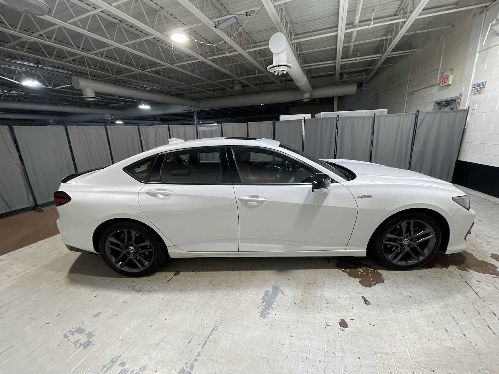 Used 2025 Acura TLX SH-AWD w/ A-SPEC Pkg image 27