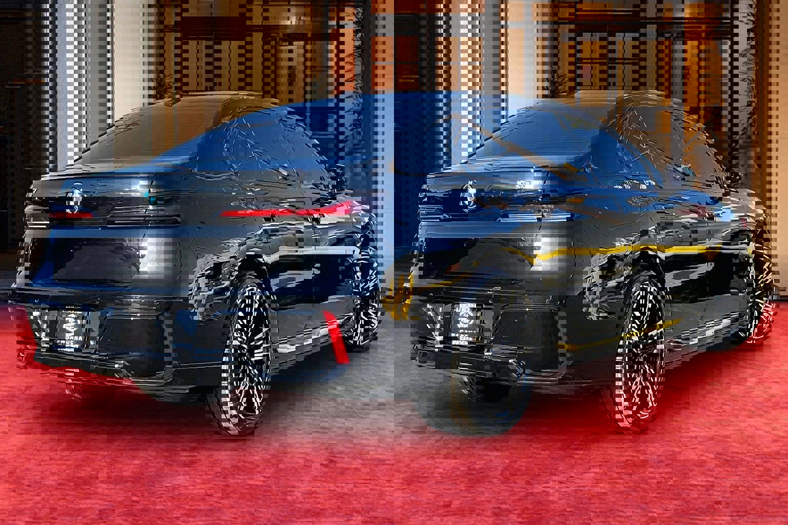 Used 2025 BMW i7 xDrive60 w/ Executive Package image 12