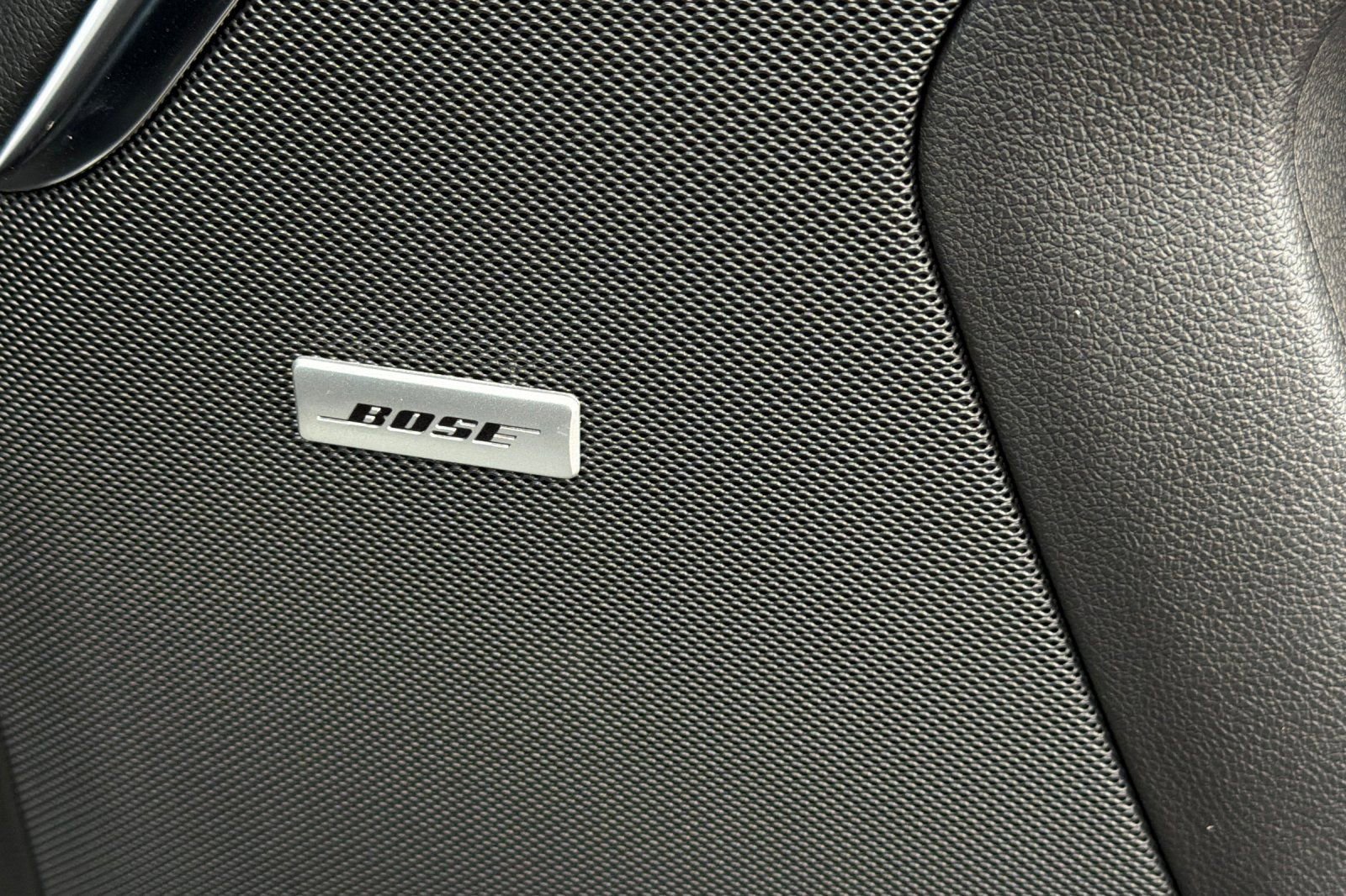 New 2026 GMC Yukon XL Denali w/ Denali Reserve Package image 22