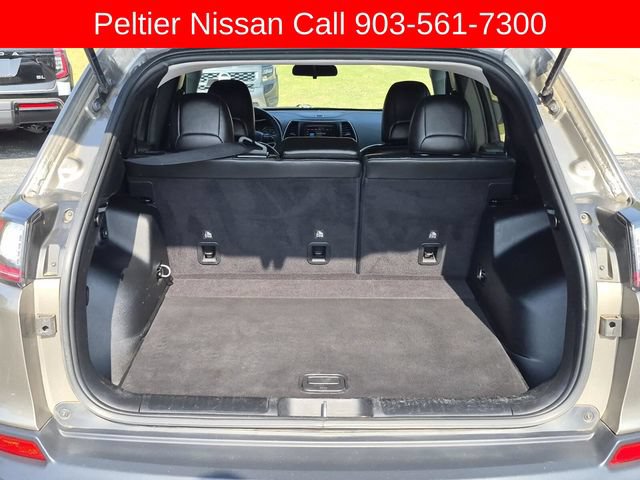 Used 2020 Jeep Cherokee Latitude Plus FWD image 9