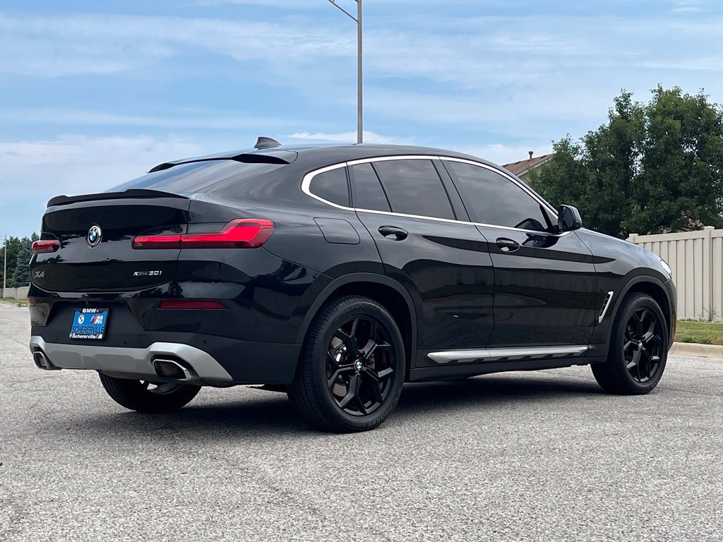 Used 2024 BMW X4 xDrive30i w/ Parking Assistance Package AWD/4WD image 9