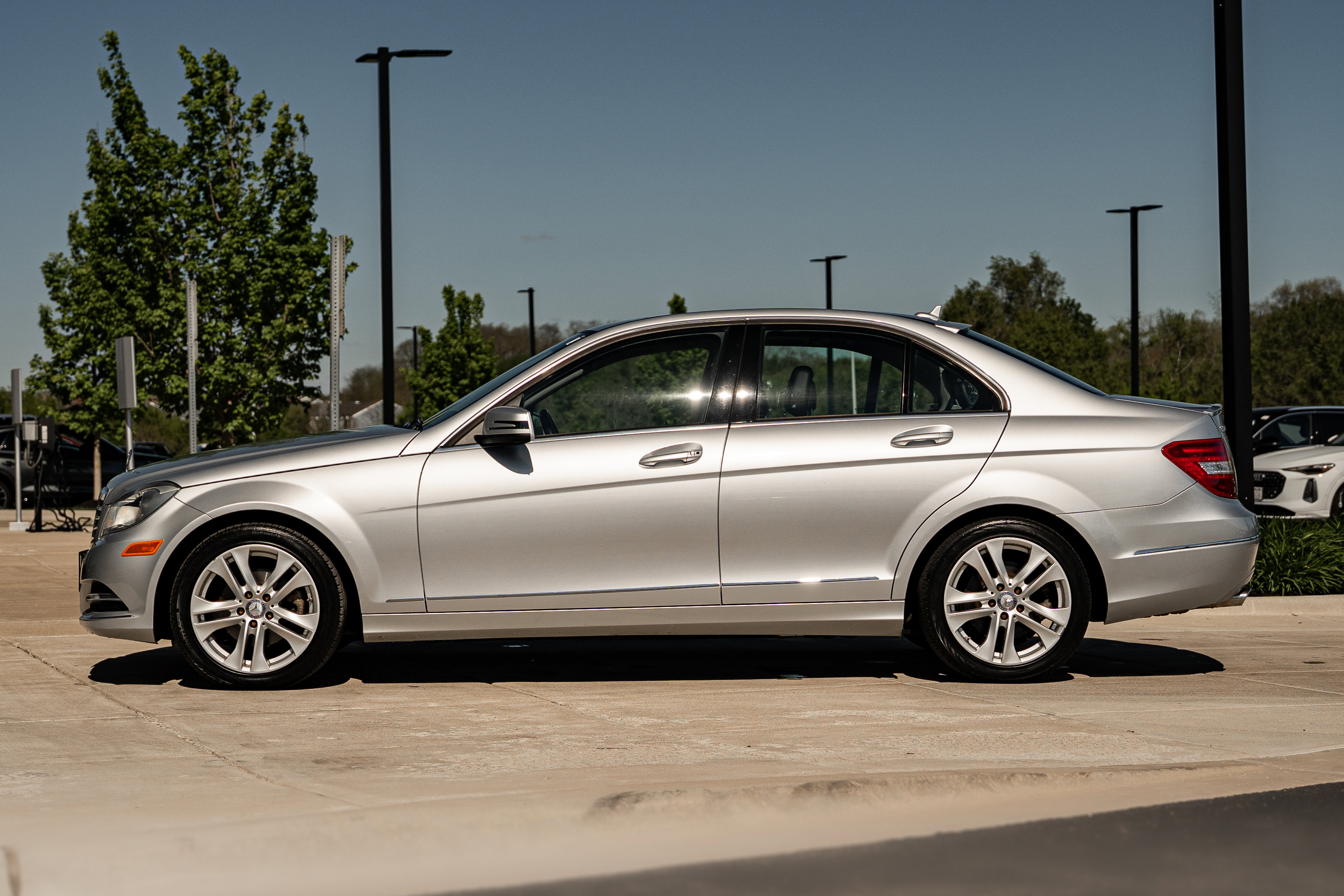 Used 2012 Mercedes-Benz C 300 4MATIC Sedan image 6