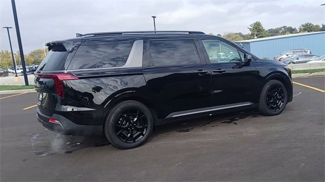 New 2026 Kia Carnival SX Prestige image 3