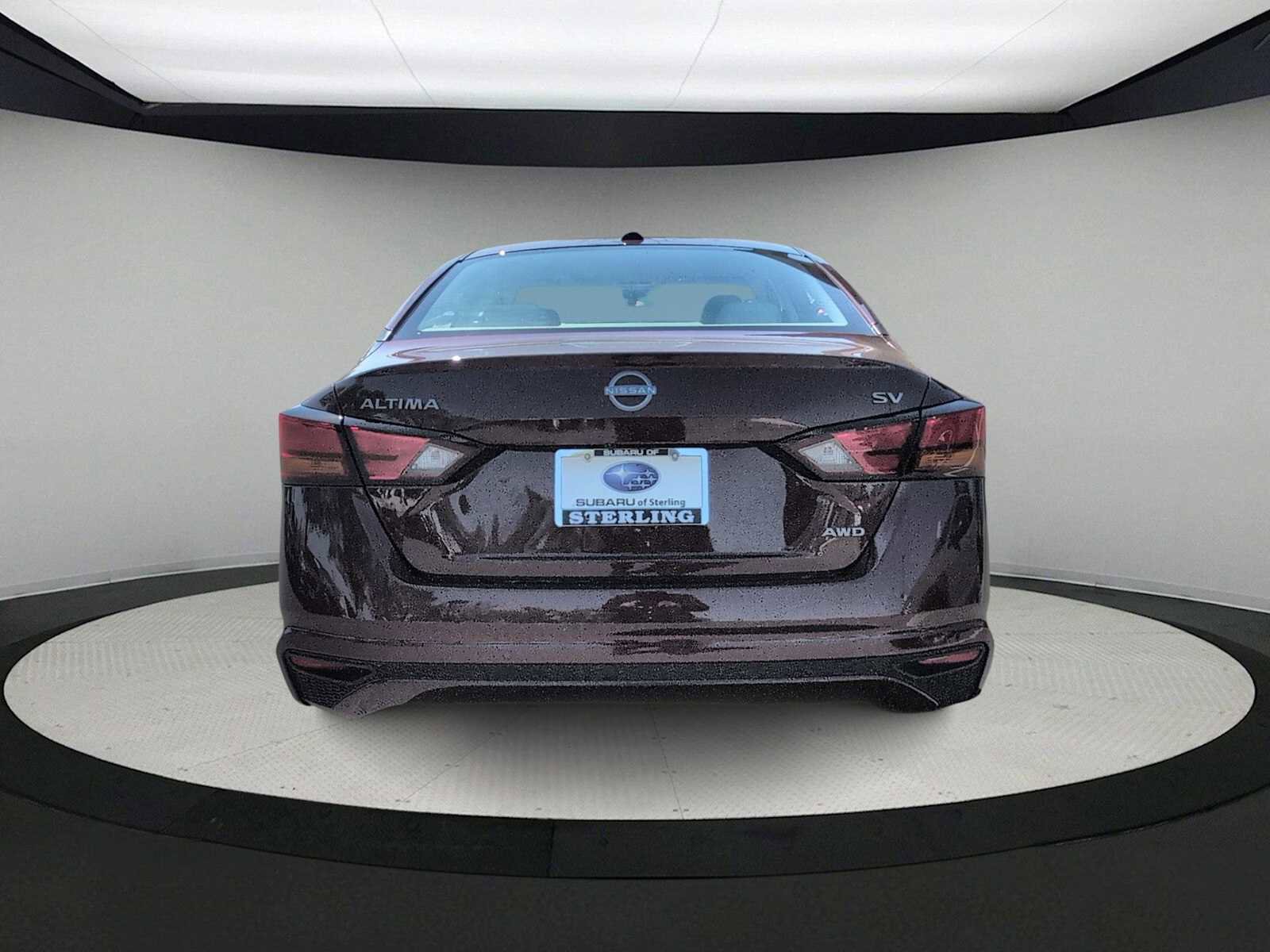 Used 2024 Nissan Altima 2.5 SV image 7