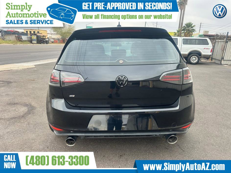 Used 2017 Volkswagen Golf 4-Door FWD image 13