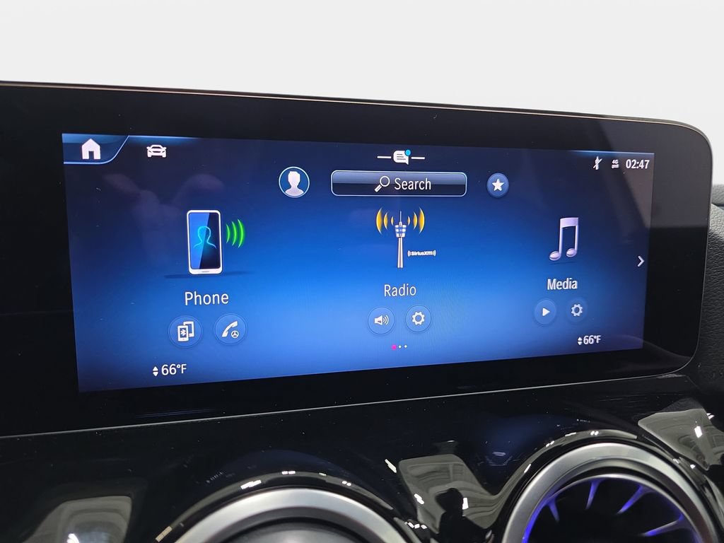 Used 2025 Mercedes-Benz GLA 250 4MATIC image 20
