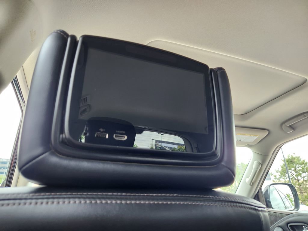 Used 2023 Nissan Armada Platinum w/ Captain's Chairs Package AWD/4WD image 15
