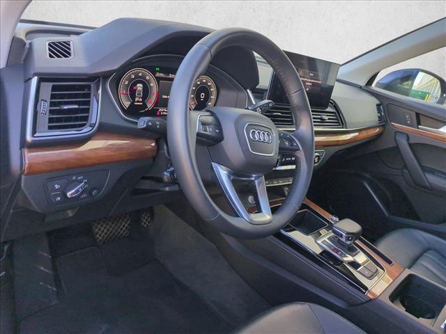 Used 2021 Audi Q5 2.0T Premium Plus w/ Premium Plus Package AWD/4WD image 10