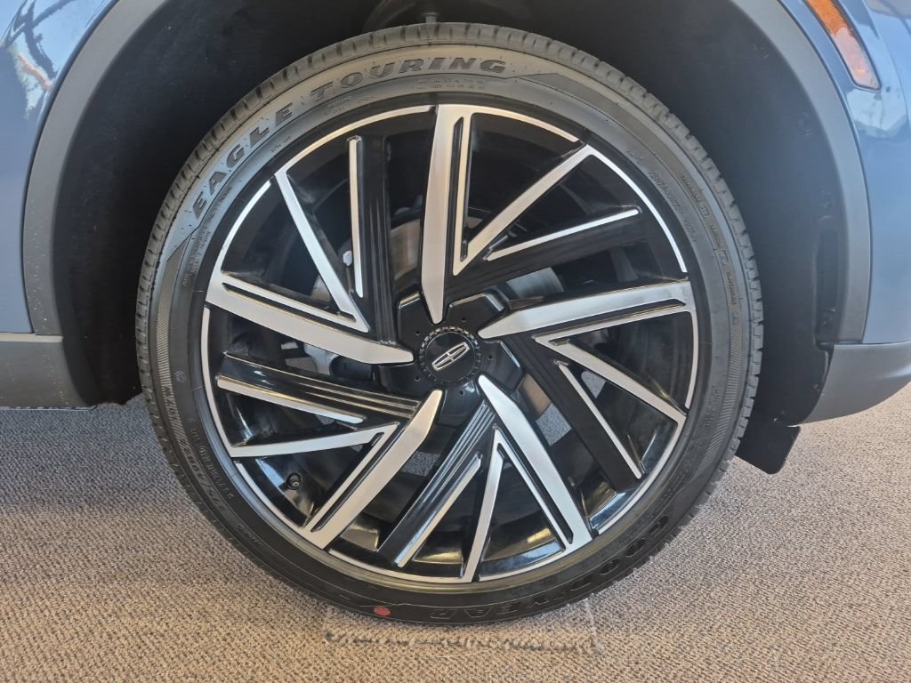 New 2026 Lincoln Aviator Reserve AWD/4WD image 12