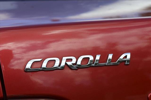 Used 2010 Toyota Corolla LE FWD image 12