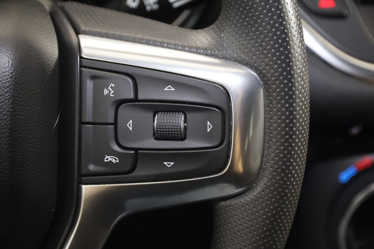 Used 2024 Chevrolet Blazer LT w/ Convenience Package FWD image 32