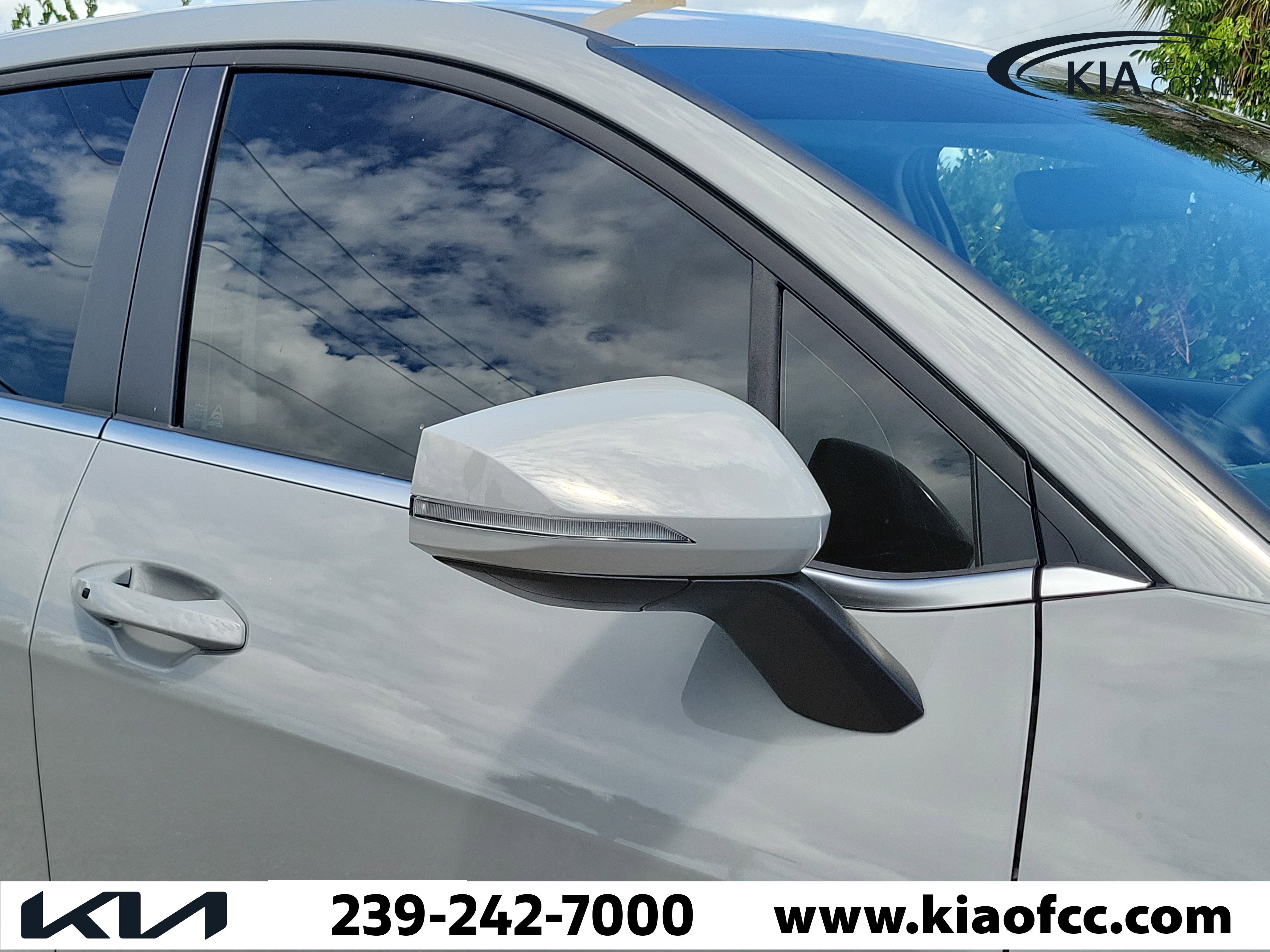 New 2026 Kia Sportage EX image 8