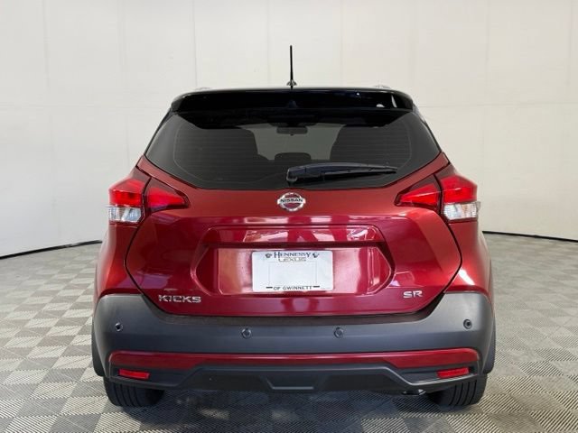 Used 2020 Nissan Kicks SR w/ SR Premium Package FWD image 7