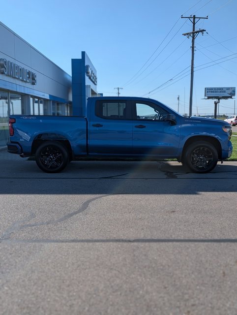 Certified 2022 Chevrolet Silverado 1500 Custom image 3