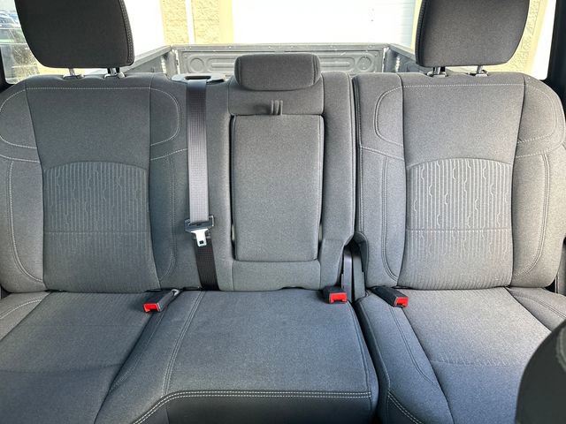 Used 2024 RAM 2500 Big Horn w/ Safety Group image 38