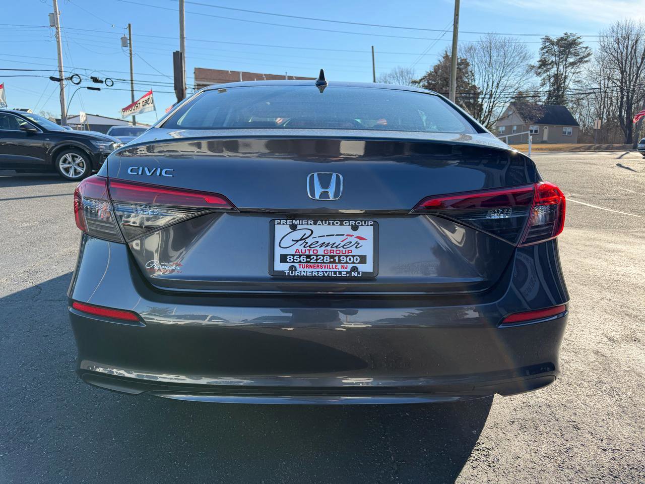 Used 2022 Honda Civic EX image 6