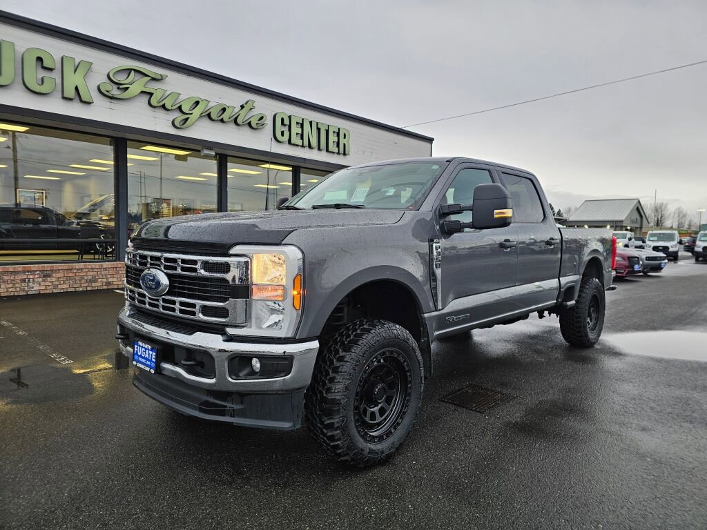 Certified 2024 Ford F350 XLT image 2