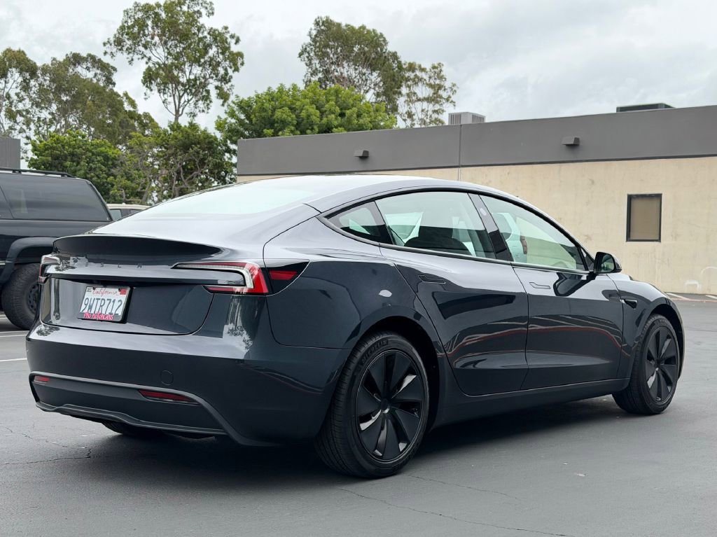 Used 2026 Tesla Model 3 image 9