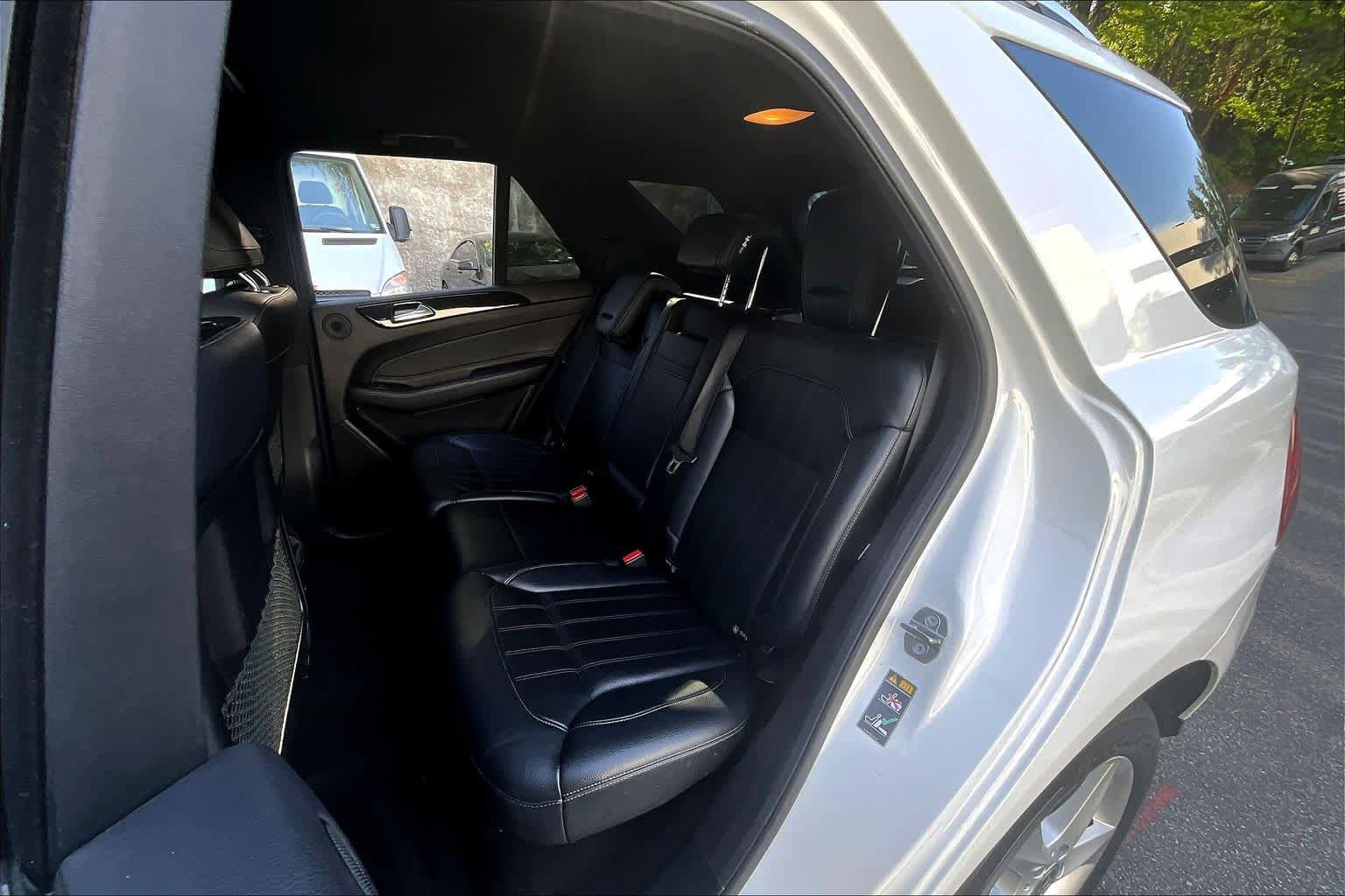 Used 2018 Mercedes-Benz GLE 350 4MATIC image 21