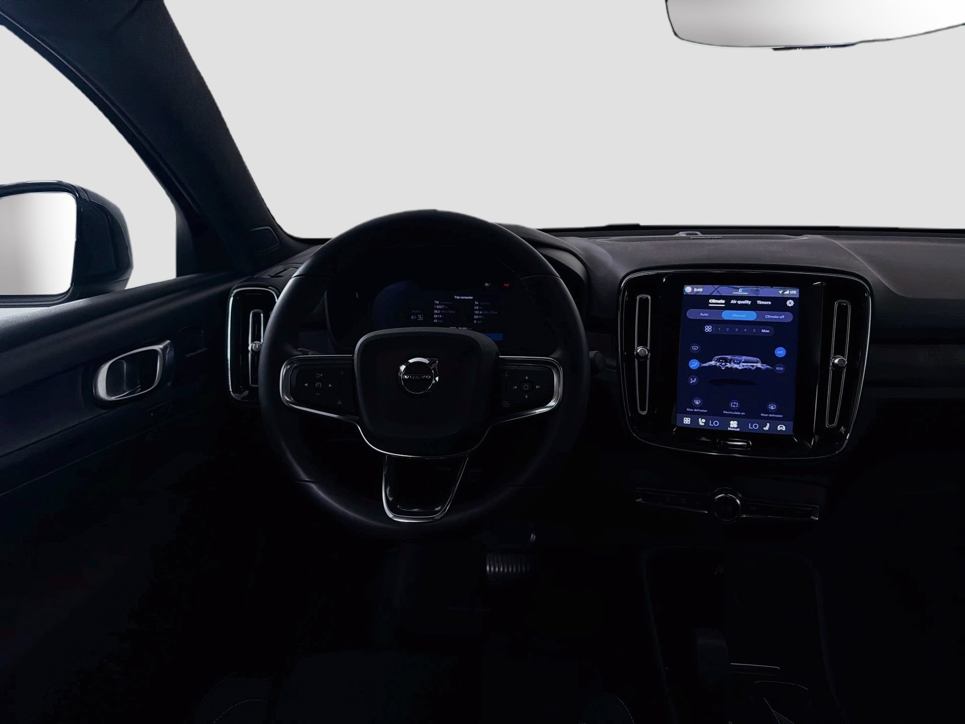Certified 2023 Volvo C40 P8 Recharge Ultimate w/ Protection Package Premier AWD/4WD image 24