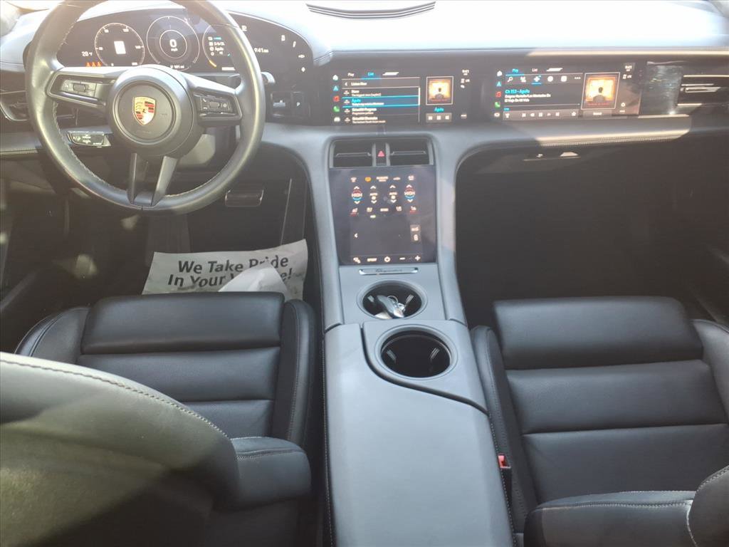 Used 2020 Porsche Taycan image 13