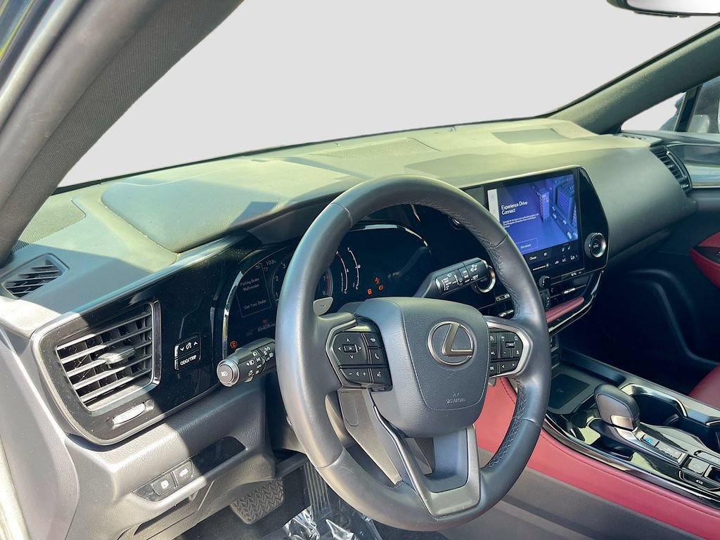 Used 2022 Lexus NX 250 FWD image 9