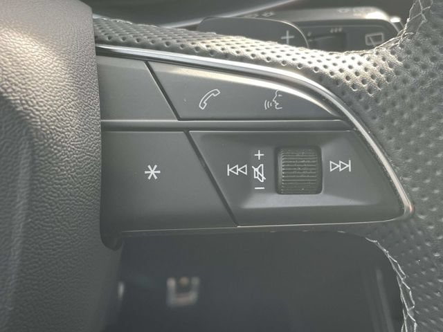 Certified 2022 Audi SQ8 Prestige AWD/4WD image 23