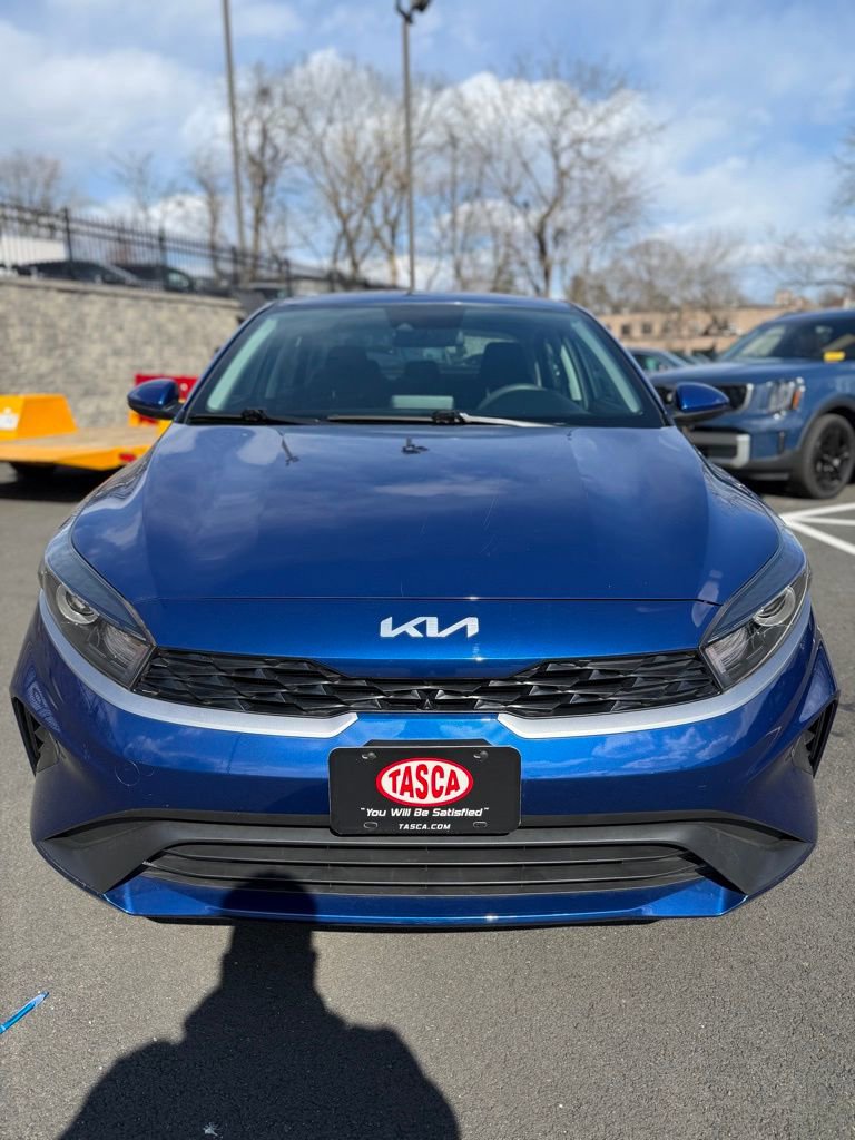 Used 2023 Kia Forte LXS image 9