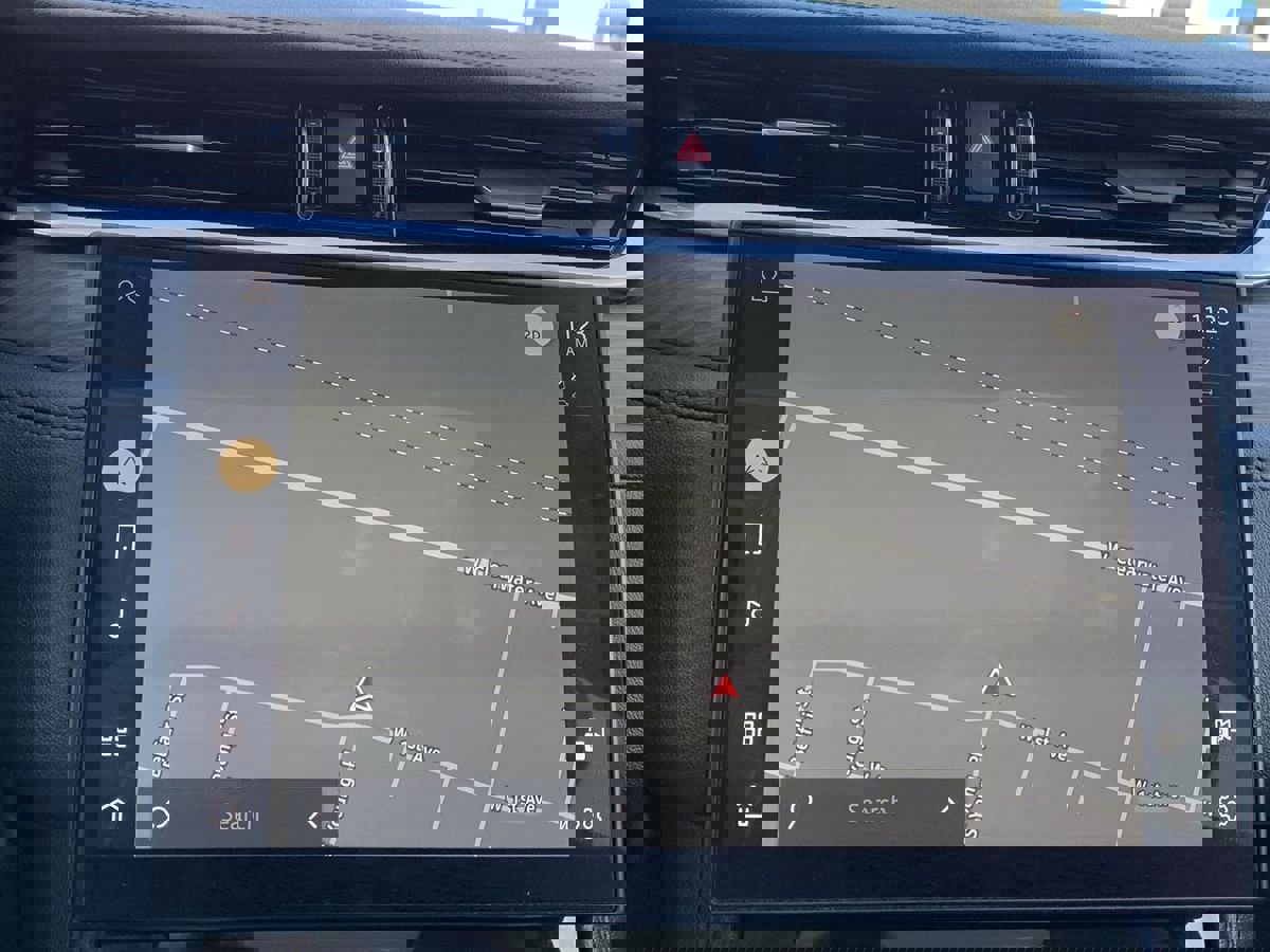 Used 2022 Jaguar F-PACE S image 21