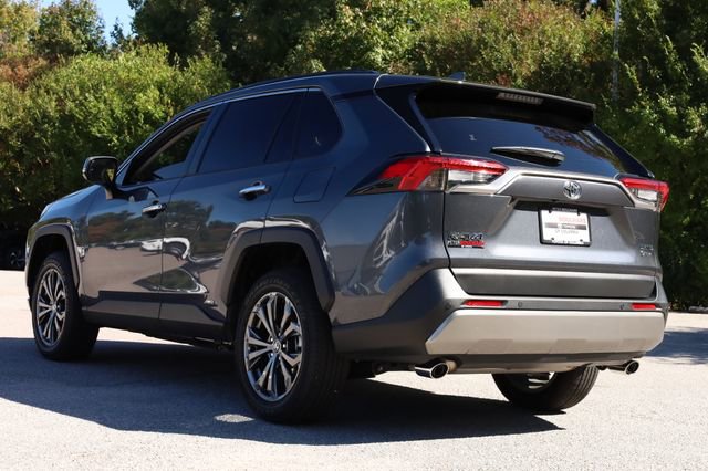 Used 2025 Toyota RAV4 Limited w/ Advanced Technology Package image 4