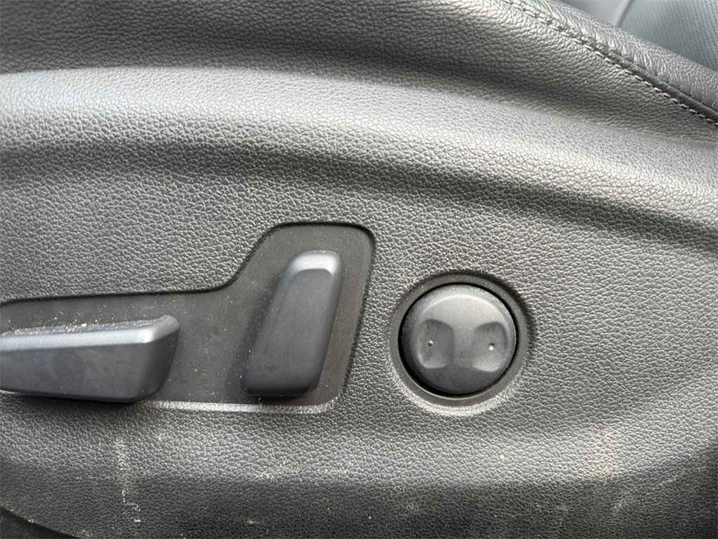 Used 2021 Hyundai Tucson Limited image 13