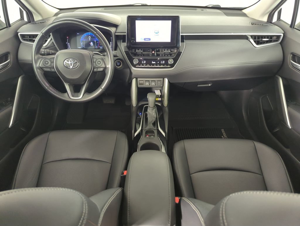 Used 2023 Toyota Corolla Cross XLE FWD image 15
