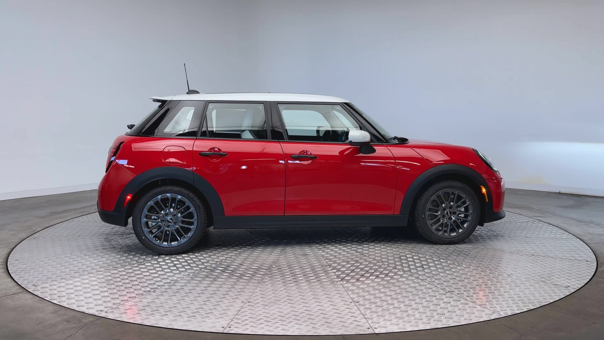 New 2026 MINI Cooper S FWD image 9