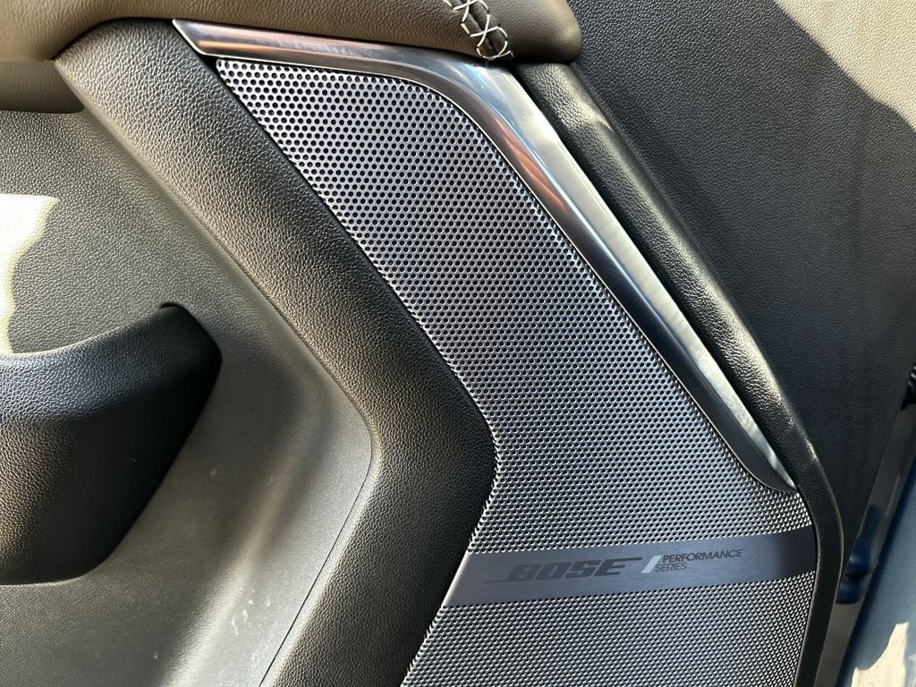 Used 2025 GMC Yukon Denali Ultimate image 25