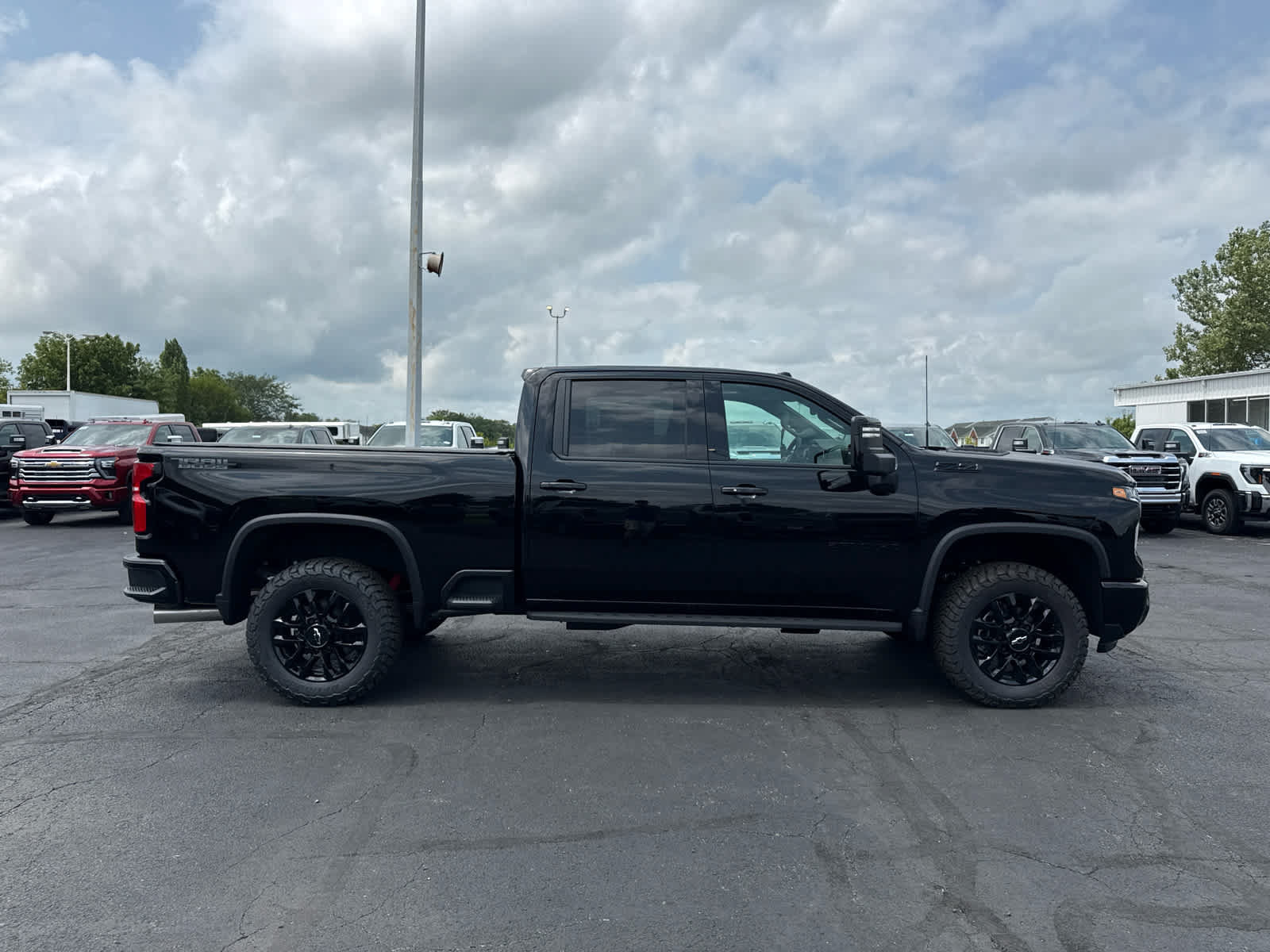 New 2026 Chevrolet Silverado 2500 LTZ AWD/4WD image 6