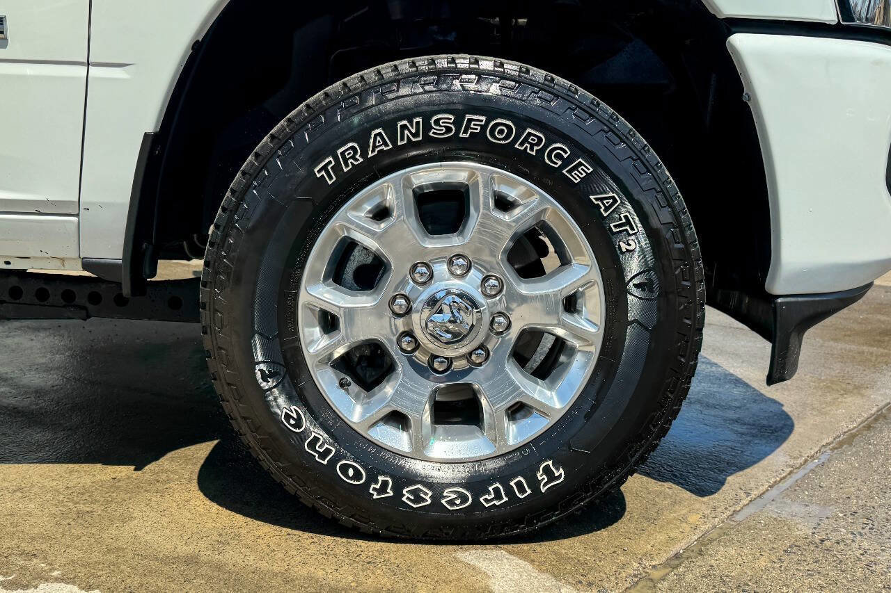 Used 2024 RAM 2500 Laramie w/ Safety Group AWD/4WD image 13