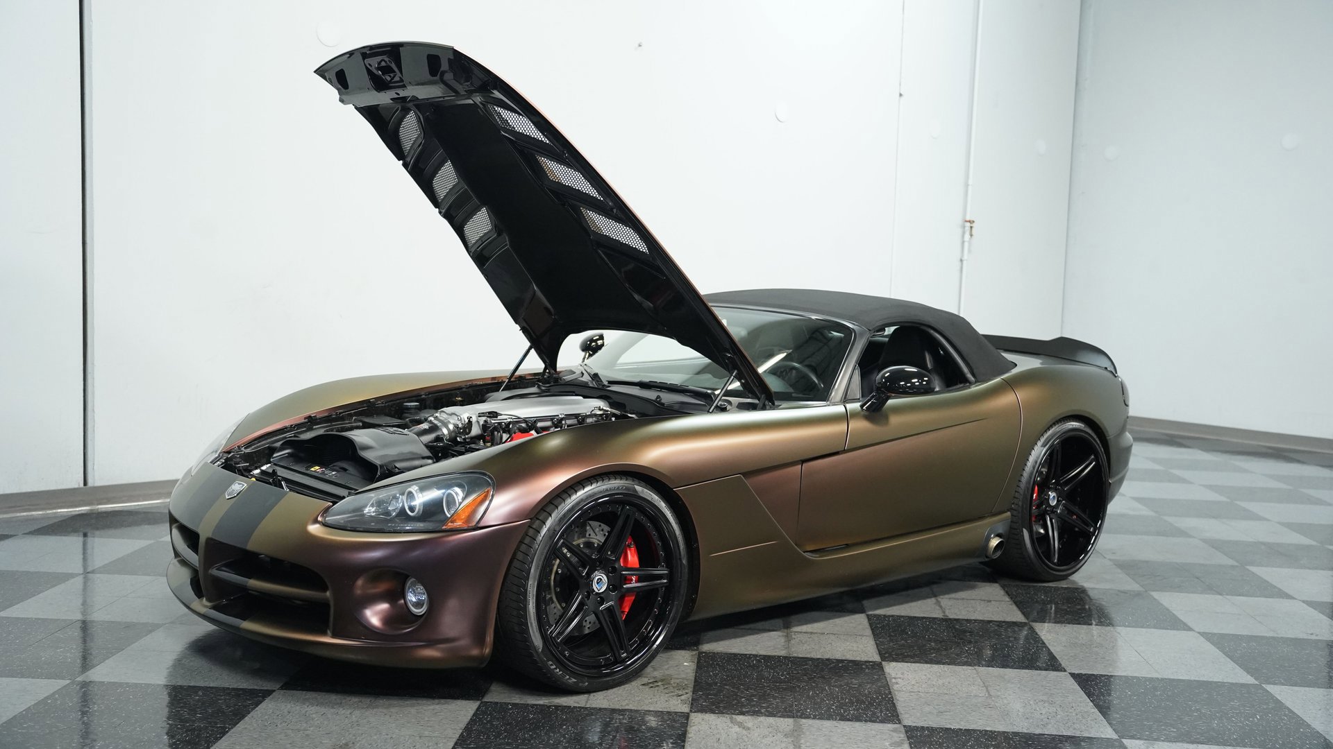 Used 2006 Dodge Viper SRT-10 image 25