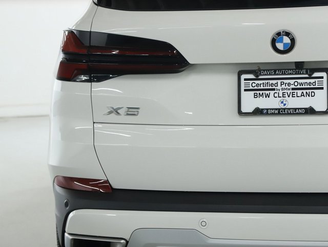 Used 2026 BMW X5 xDrive40i w/ Climate Comfort Package image 44