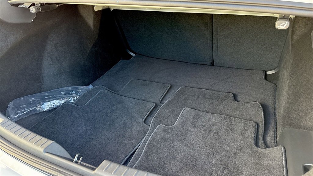 Used 2023 MAZDA MAZDA3 s image 58