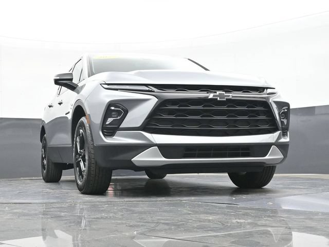 Used 2024 Chevrolet Blazer LT w/ Midnight/Sport Edition FWD image 52