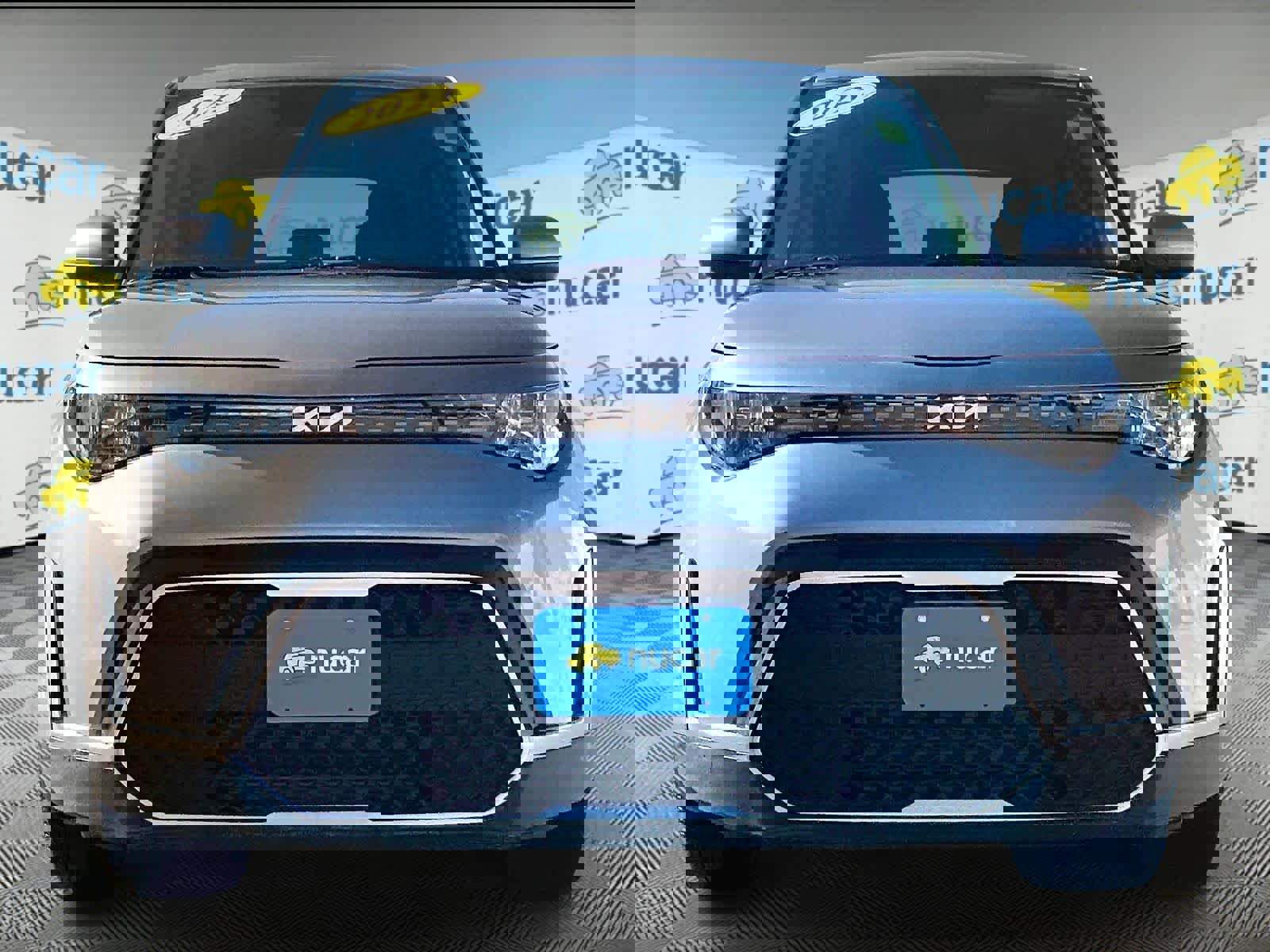 Used 2023 Kia Soul LX w/ LX Technology Package image 2