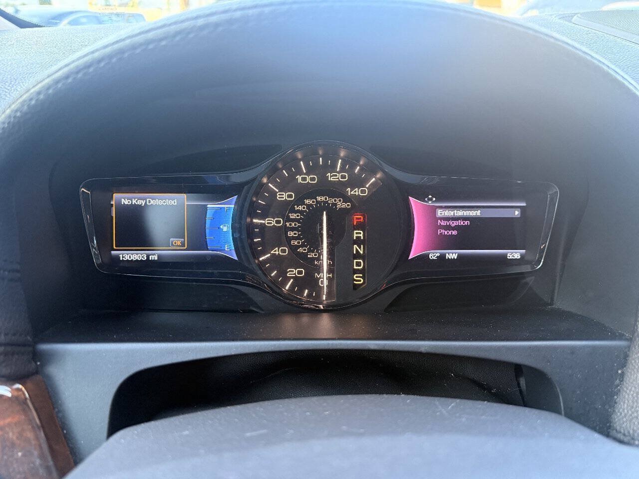 Used 2015 Lincoln MKX FWD w/ Equipment Group 102A image 17