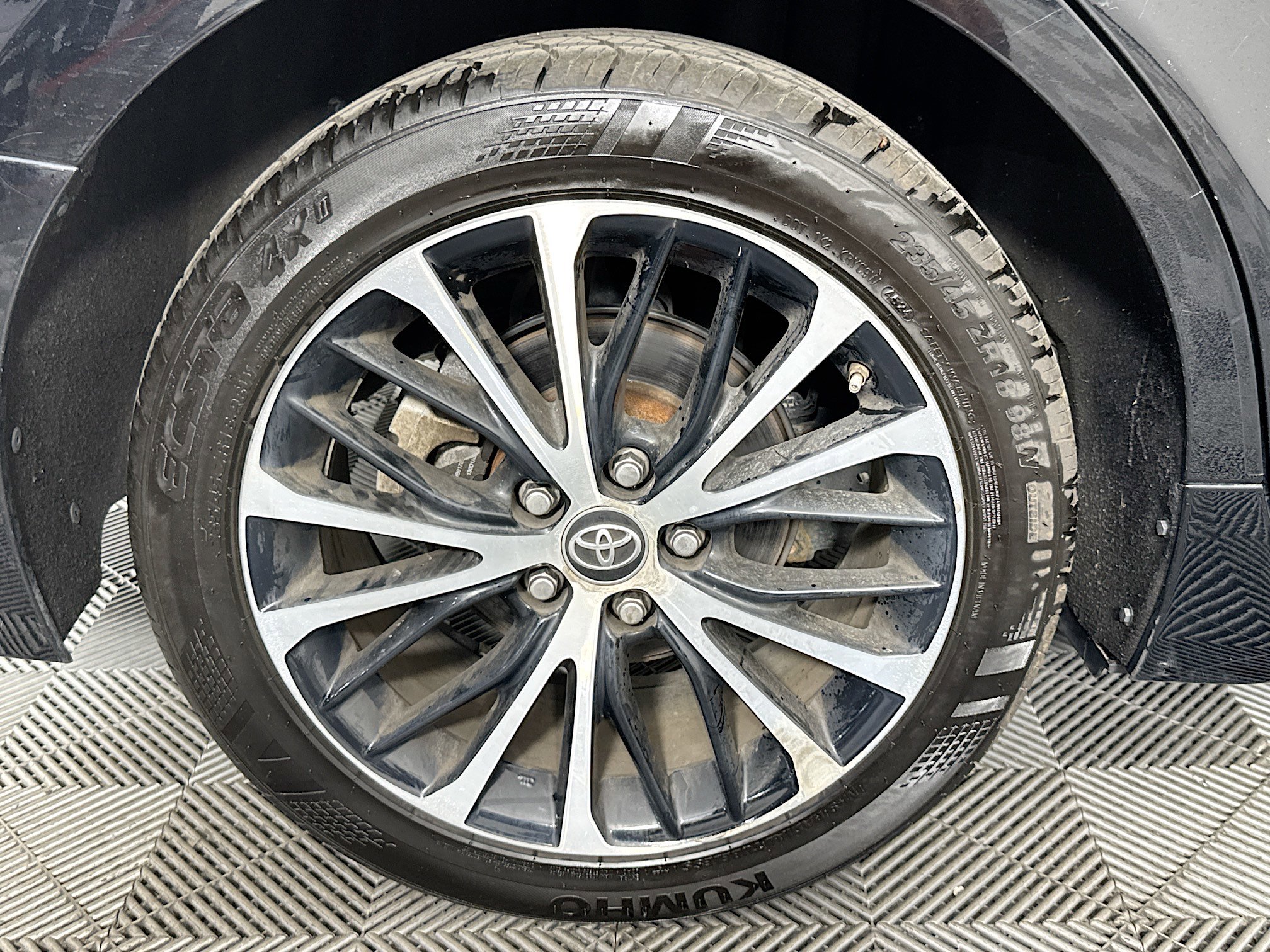 Used 2019 Toyota Camry SE FWD image 31
