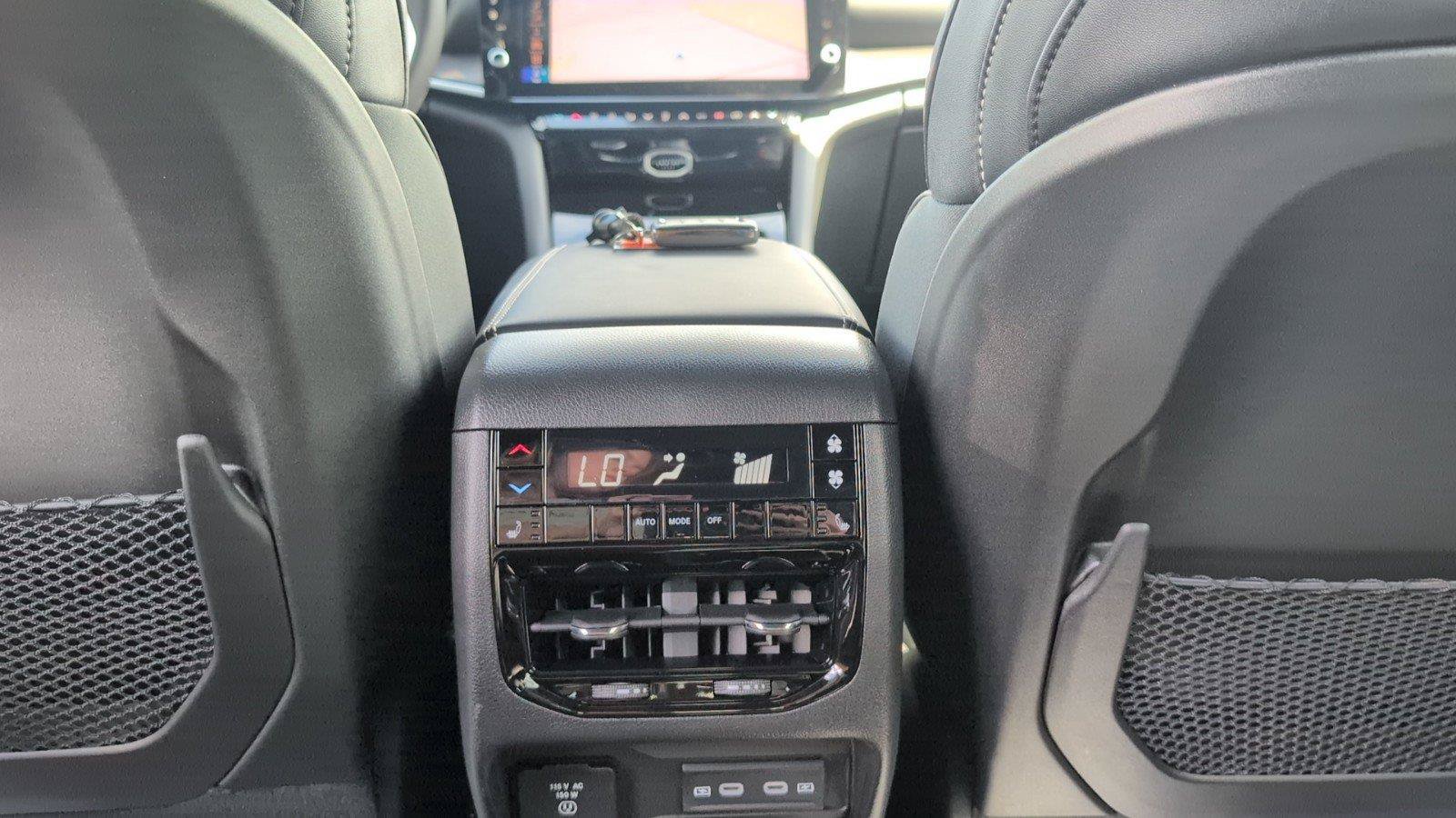 New 2026 Jeep Grand Cherokee L Limited AWD/4WD image 34