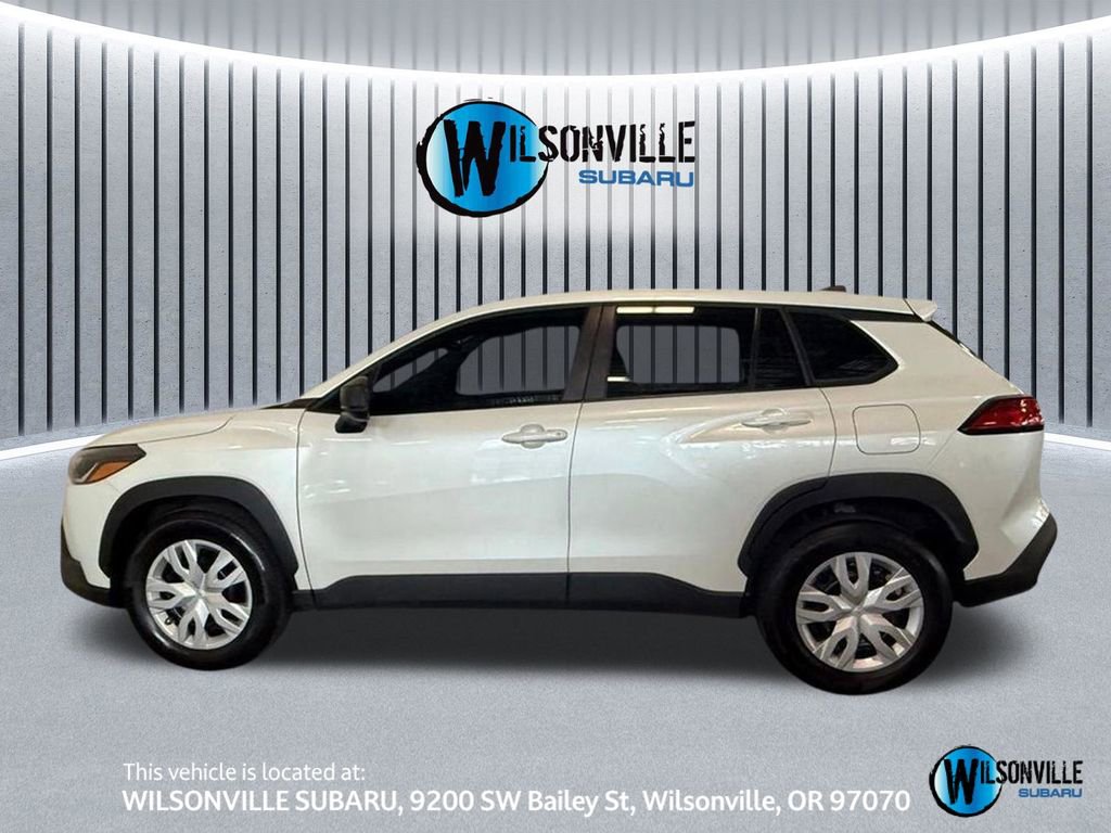 Used 2024 Toyota Corolla Cross L image 17