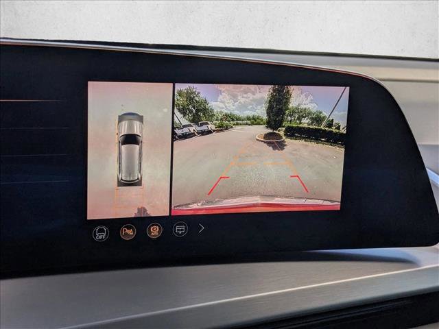 Used 2026 Cadillac Vistiq Luxury AWD/4WD image 12
