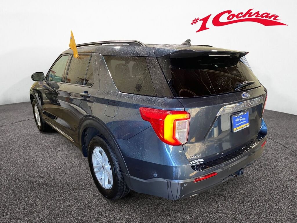 Used 2023 Ford Explorer XLT w/ Class IV Trailer Tow Package image 17