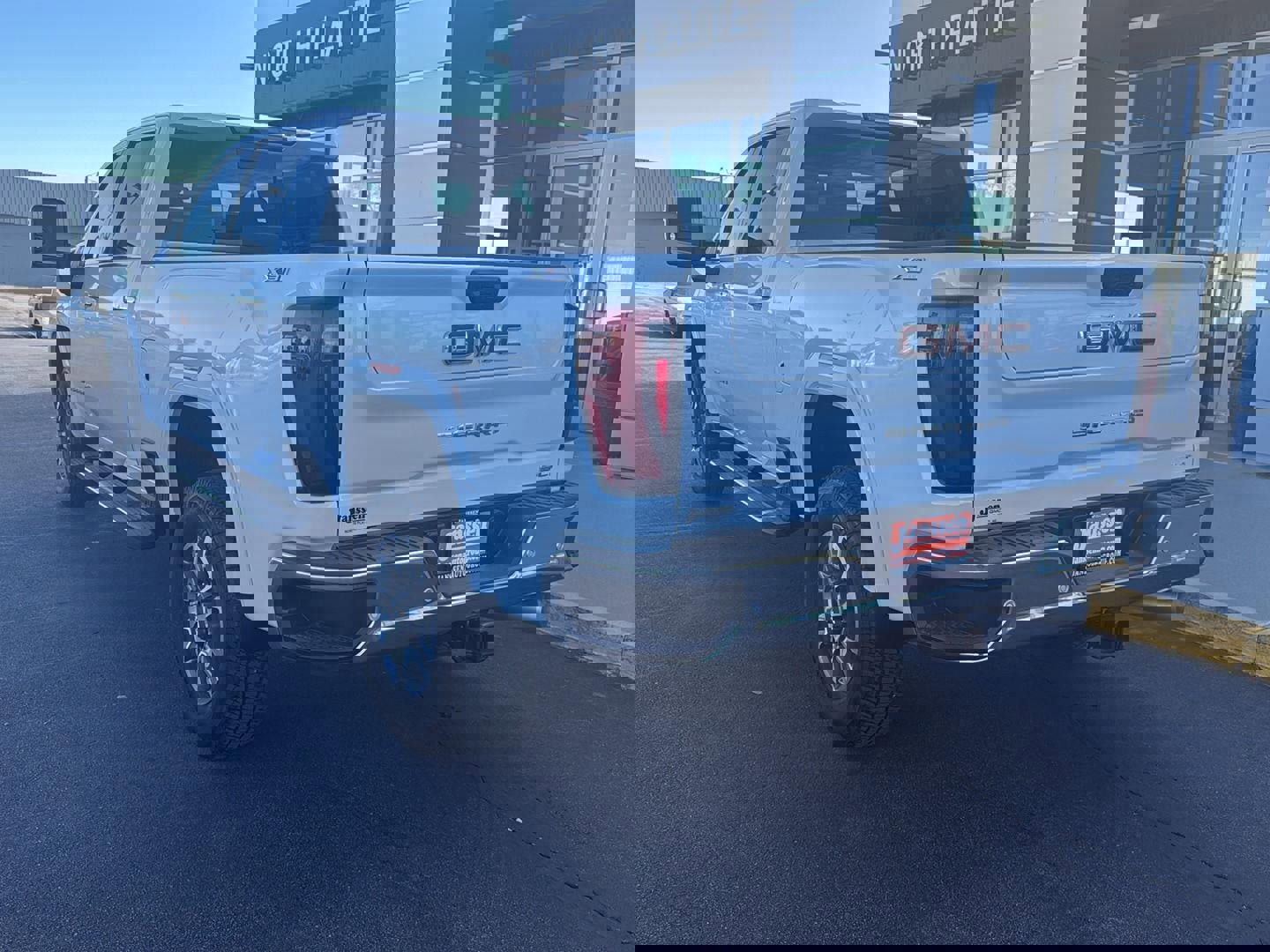 New 2026 GMC Sierra 2500 SLT w/ SLT Premium Package image 2