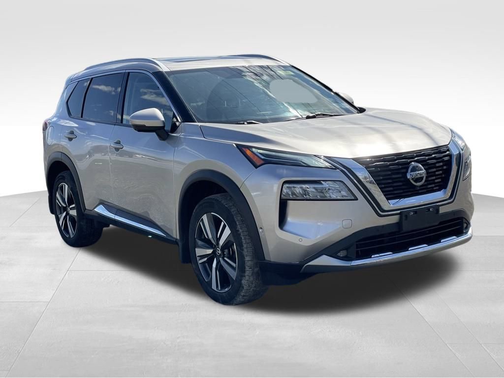 Certified 2023 Nissan Rogue Platinum FWD image 3