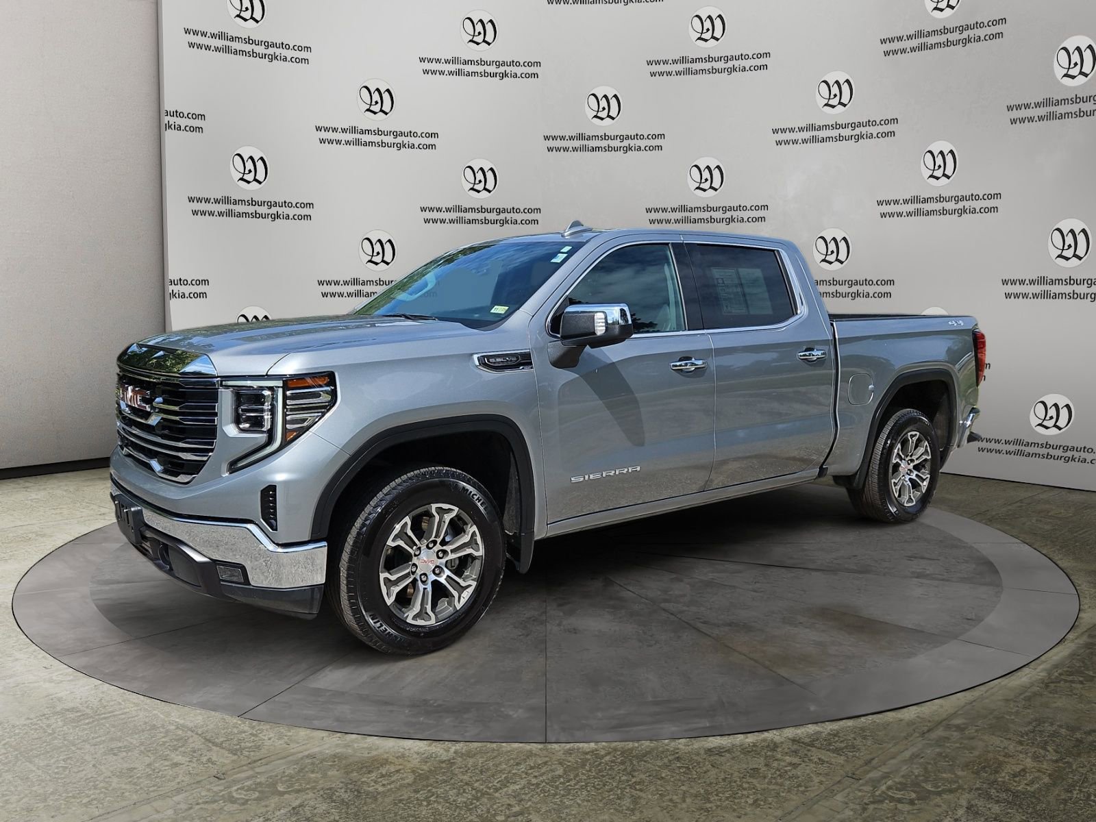 Used 2025 GMC Sierra 1500 SLT